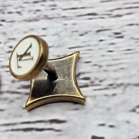 Louis Vuitton Cuff Link set with Damier Ebene Case - Picture 7 of 9